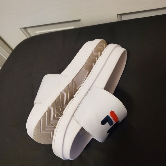 FILA DRIFTER BOLD NAVY/WHITE/RED SLIDES SIZE 6 - Picture 4 of 11